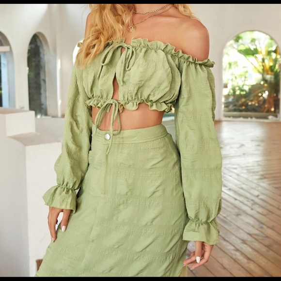 Pastel Green Peasant Top & Matching Maxi Skirt - NWOT - Picture 2 of 4